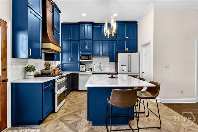 214 W Duffy Street, Savannah, GA 31401