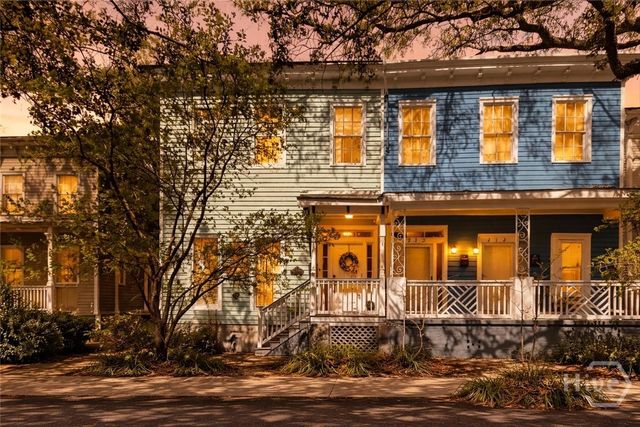 214 W Duffy Street, Savannah, GA 31401