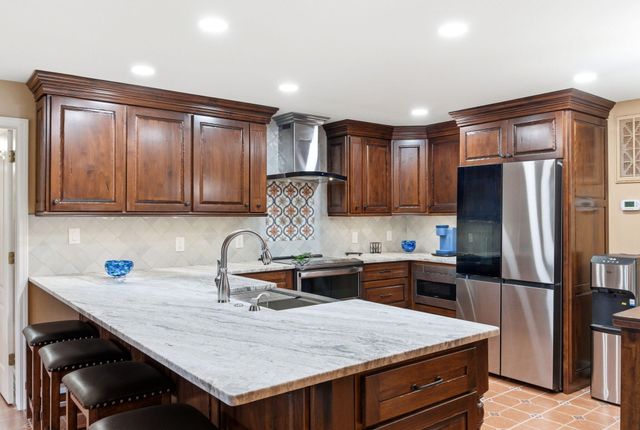 1201 Paradise Landing Road, Kimberling City, MO 65686