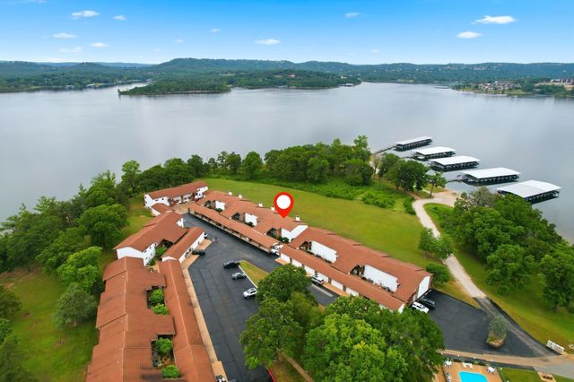 1201 Paradise Landing Road, Kimberling City, MO 65686