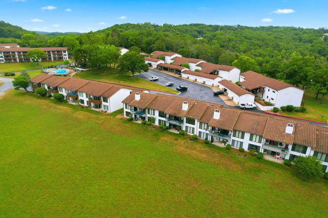 1201 Paradise Landing Road, Kimberling City, MO 65686