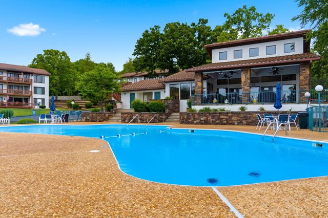1201 Paradise Landing Road, Kimberling City, MO 65686