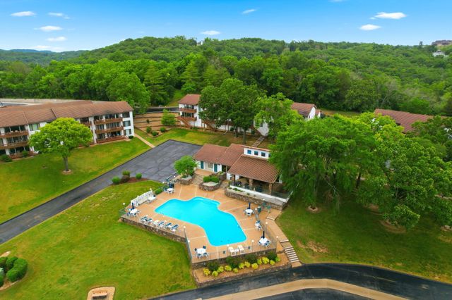 1201 Paradise Landing Road, Kimberling City, MO 65686