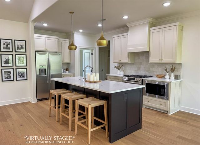 14 Dickenshire Drive, Bella Vista, AR 72714