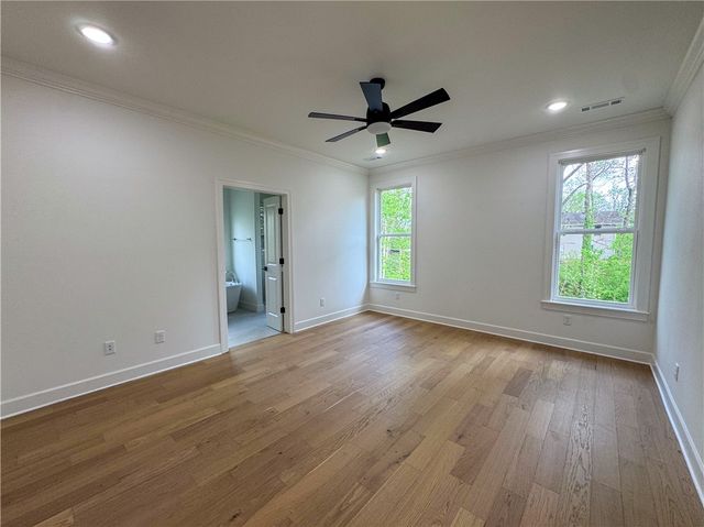14 Dickenshire Drive, Bella Vista, AR 72714