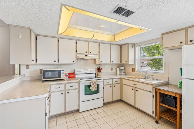 5120 DOEFIELD LANE, New Port Richey, FL 34653