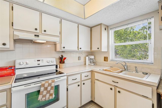 5120 DOEFIELD LANE, New Port Richey, FL 34653