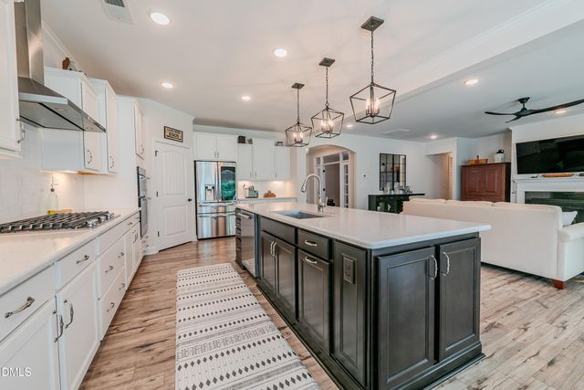 805 Calista Drive, Wake Forest, NC 27587
