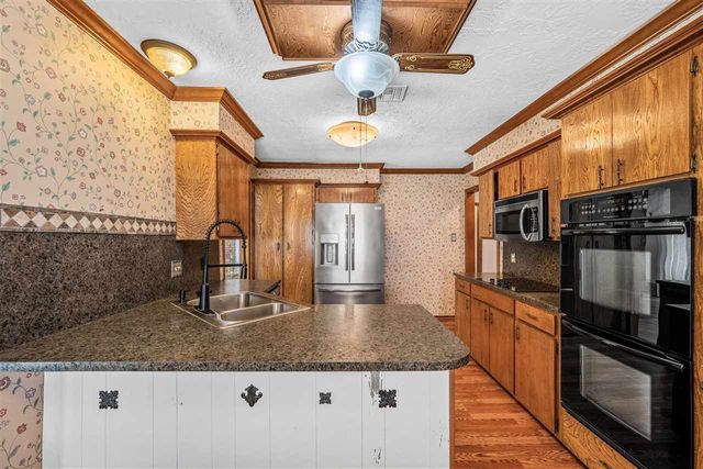 2807 NE Scottsdale Cir, Lawton, OK 73507