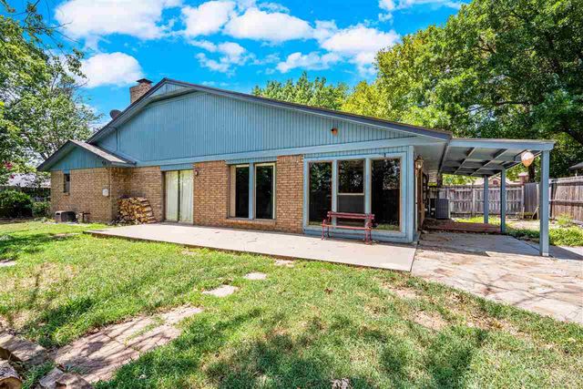 2807 NE Scottsdale Cir, Lawton, OK 73507