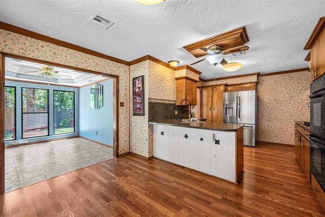 2807 NE Scottsdale Cir, Lawton, OK 73507