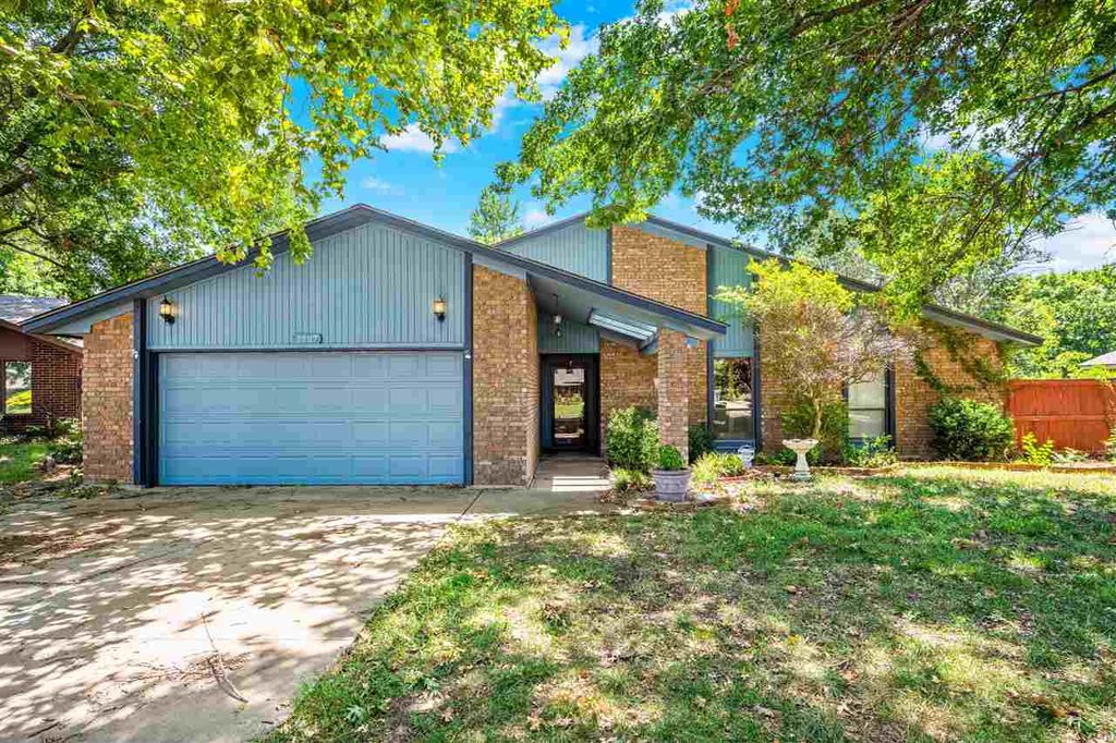 2807 NE Scottsdale Cir, Lawton, OK 73507