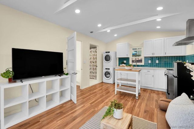 2911 Madison Ave, San Diego, CA 92116