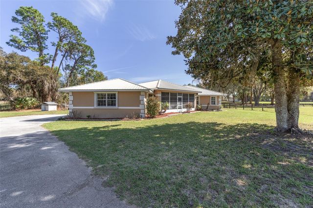 205 E HWY 318, Citra, FL 32113