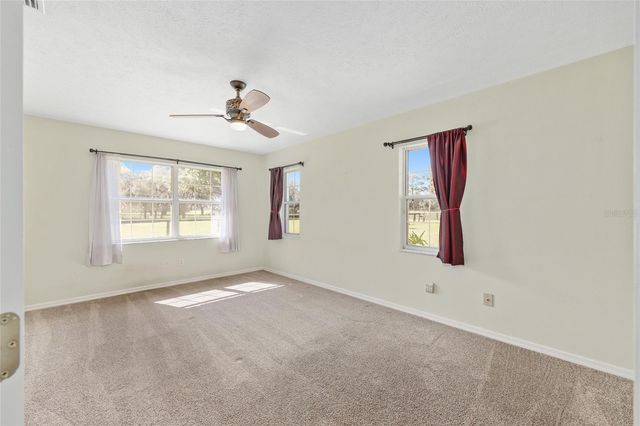 205 E HWY 318, Citra, FL 32113