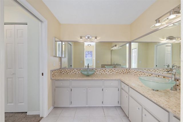 205 E HWY 318, Citra, FL 32113