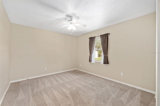 205 E HWY 318, Citra, FL 32113