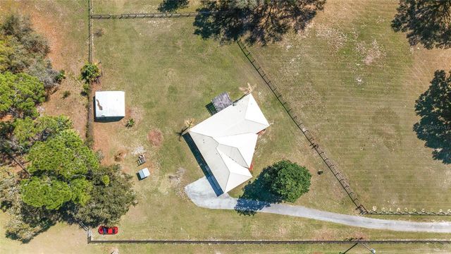 205 E HWY 318, Citra, FL 32113