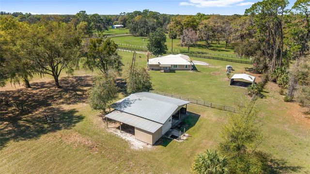 205 E HWY 318, Citra, FL 32113