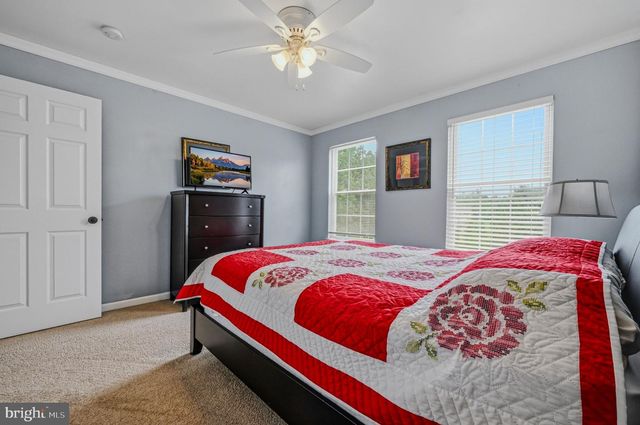 175 WINDEMERE LN, Lincoln University, PA 19352