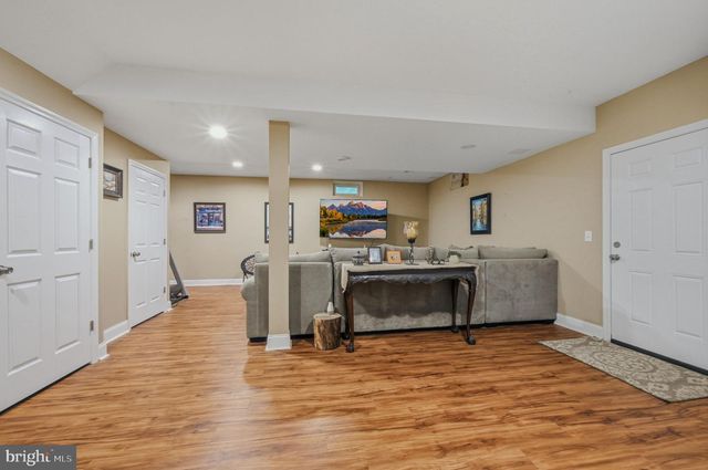 175 WINDEMERE LN, Lincoln University, PA 19352