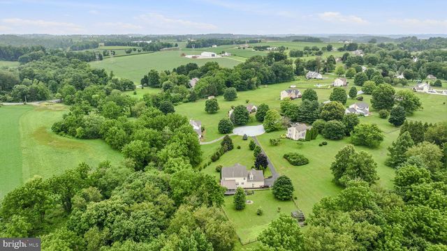 175 WINDEMERE LN, Lincoln University, PA 19352