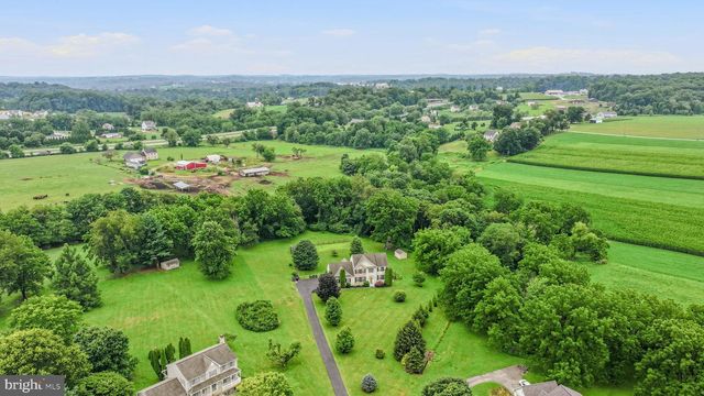 175 WINDEMERE LN, Lincoln University, PA 19352