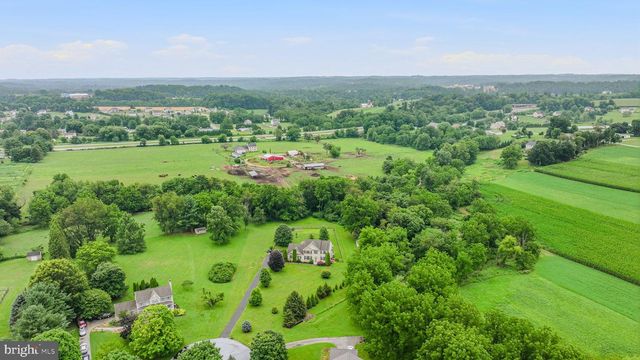 175 WINDEMERE LN, Lincoln University, PA 19352