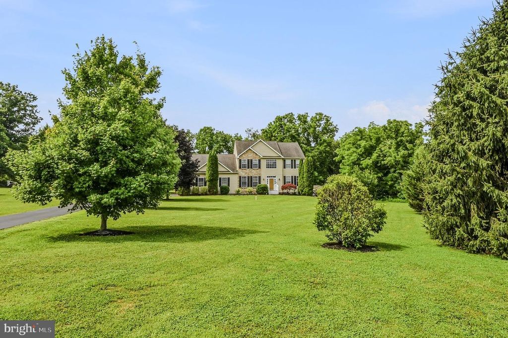 175 WINDEMERE LN, Lincoln University, PA 19352