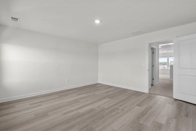 8231 Essence Dr., Longs, SC 29568