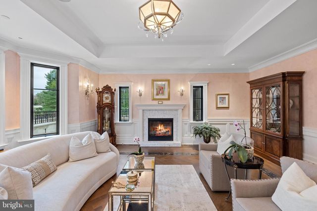 2801 RIVERTON, Moorestown, NJ 08057