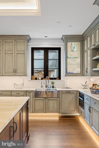 2801 RIVERTON, Moorestown, NJ 08057