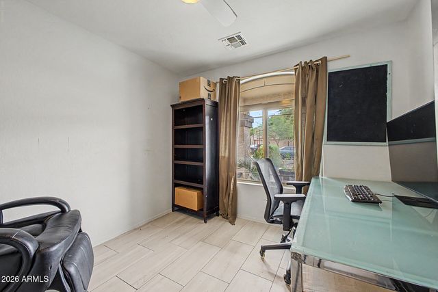 3243 W JESSICA Lane, Phoenix, AZ 85041