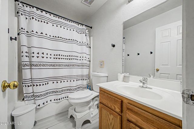 3243 W JESSICA Lane, Phoenix, AZ 85041