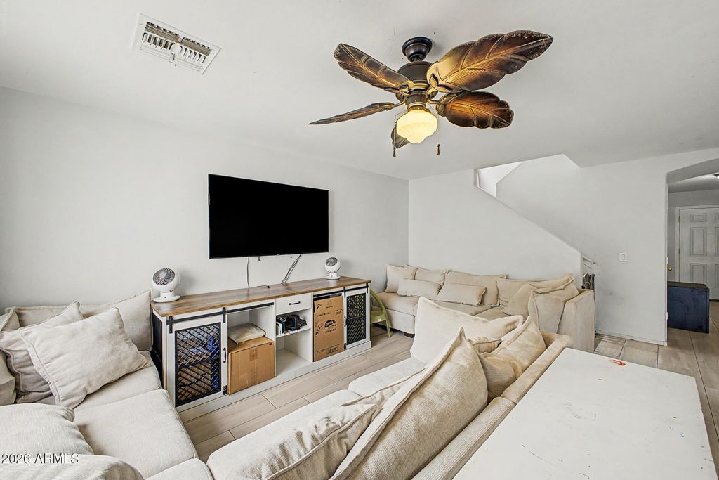 3243 W JESSICA Lane, Phoenix, AZ 85041 — photo 4