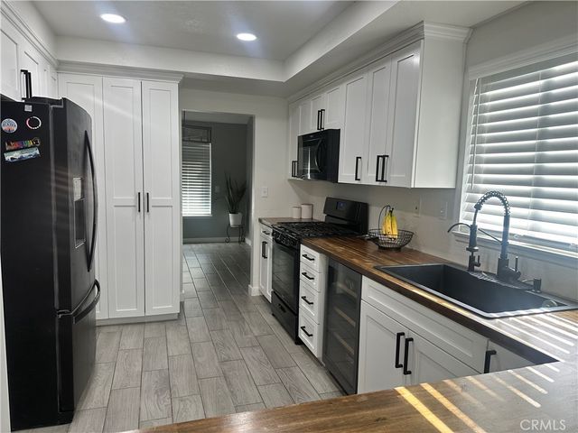 1369 Reservoir, San Bernardino, CA 92407