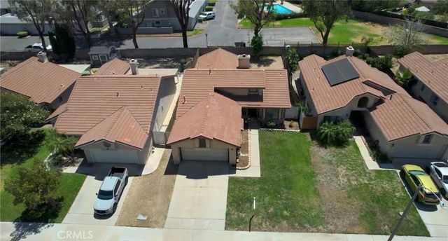 1369 Reservoir, San Bernardino, CA 92407
