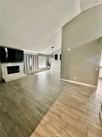 1369 Reservoir, San Bernardino, CA 92407