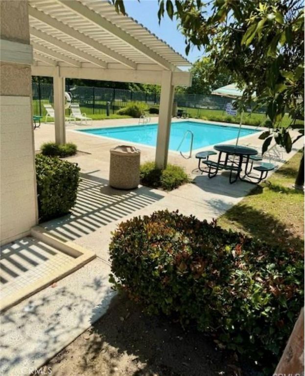 Image 29 of property listing at 1369 Reservoir, San Bernardino, CA 92407