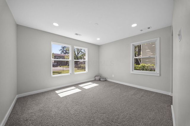 4620 MORRIS Avenue, Whitehall, OH 43213