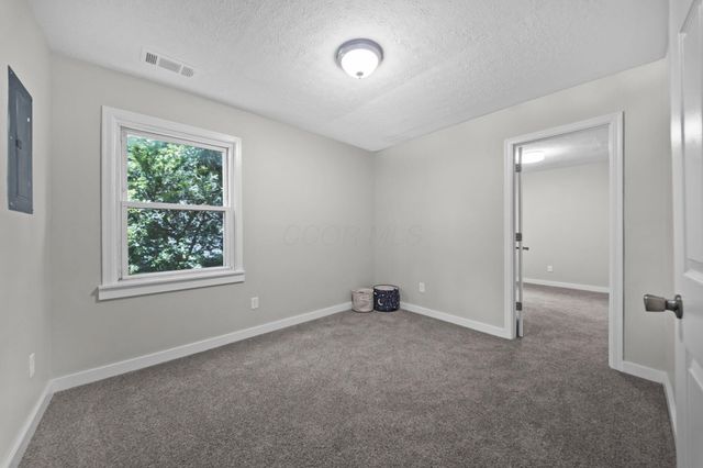 4620 MORRIS Avenue, Whitehall, OH 43213