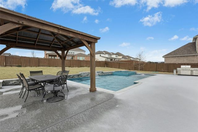 2456 Capestrano CIR, Round Rock, TX 78665