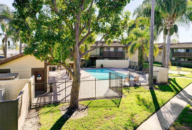 615 Fredricks Ave 122, Oceanside, CA 92058