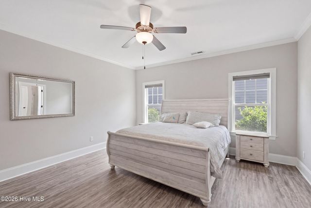 5732 Brown Pelican Lane, Wilmington, NC 28409