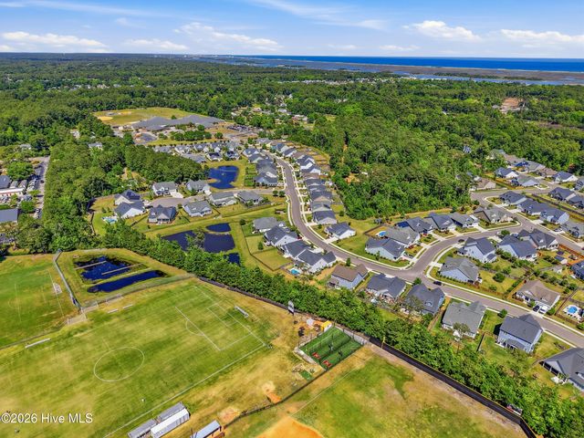5732 Brown Pelican Lane, Wilmington, NC 28409
