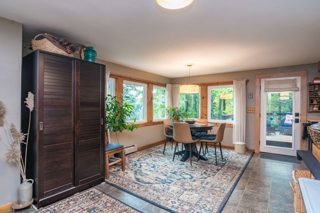 557 Federal St, Belchertown, MA 01007