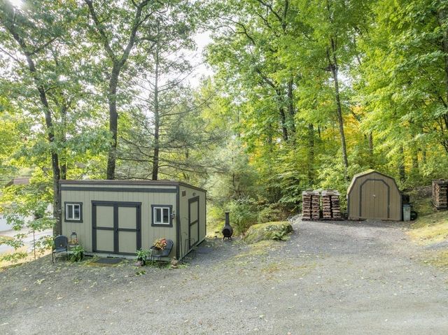 557 Federal St, Belchertown, MA 01007