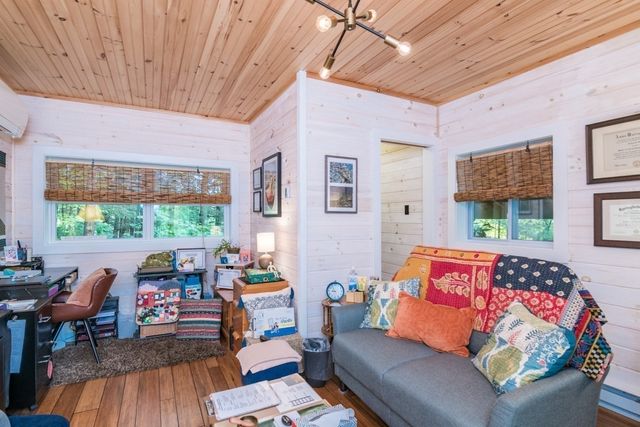 557 Federal St, Belchertown, MA 01007