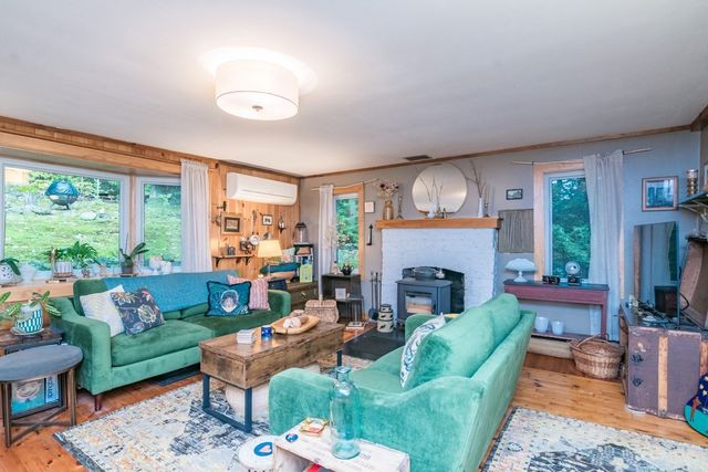 557 Federal St, Belchertown, MA 01007