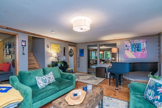 557 Federal St, Belchertown, MA 01007